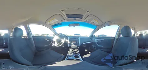 2014 Nissan Altima 2.5 из США, поврежденный, VIN 1N4AL3AP2EC186421